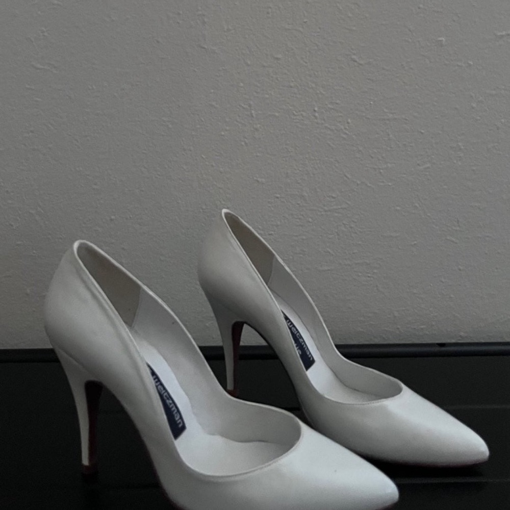 80’s Stuart Weitzman White High Heels